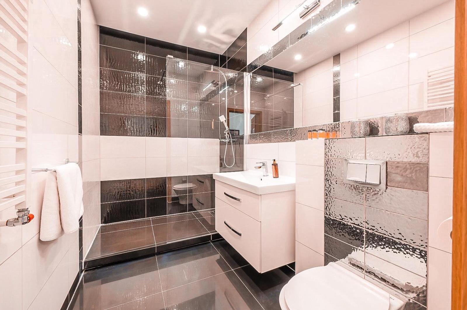 Katania Moxy Te&Am Cracow Apartment Красков Екстериор снимка